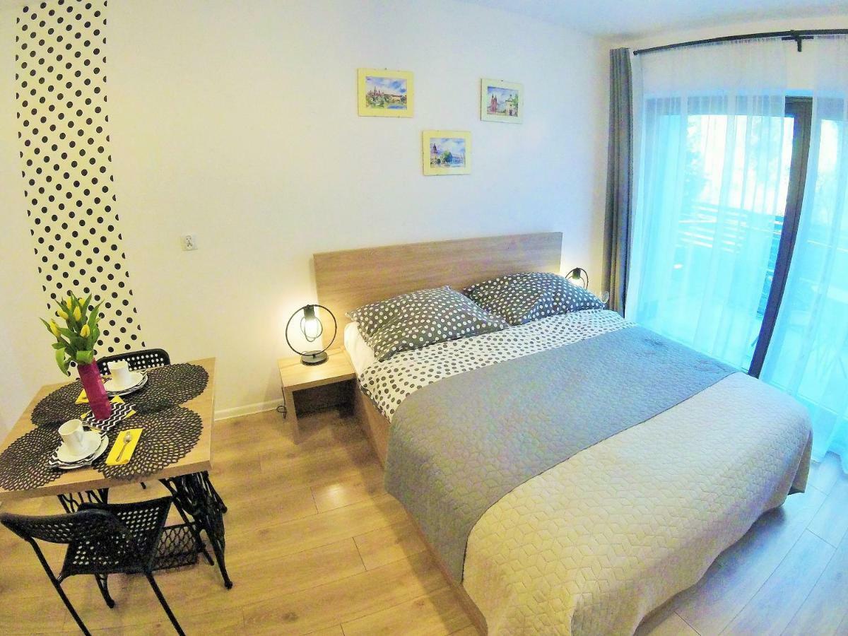 Polka Dot Cracow Apartament *